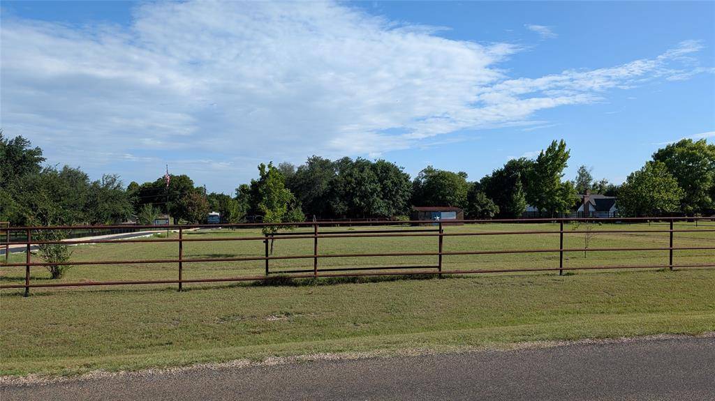 304 Becky Lane, Waxahachie, TX 75165