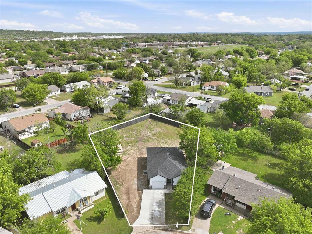 1613 SE Park Road, Mineral Wells, TX 76067