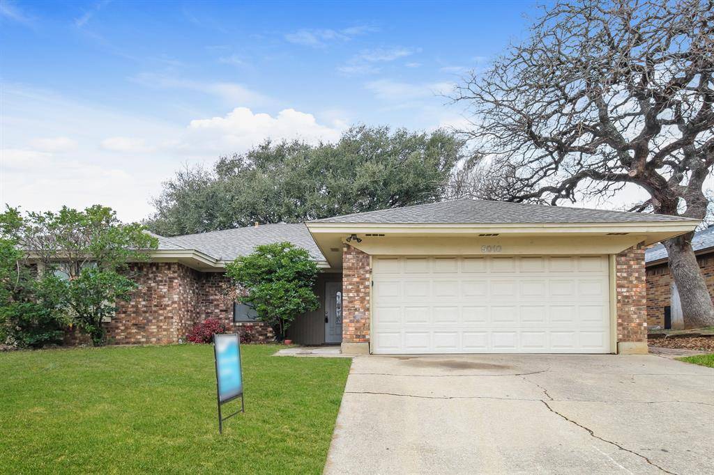 5010 Hawkins Cemetery Road, Arlington, TX 76017