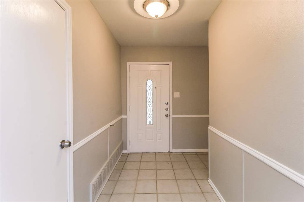 5010 Hawkins Cemetery Road, Arlington, TX 76017