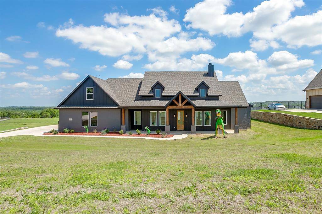 1048 Agnes N, Springtown, TX 76082