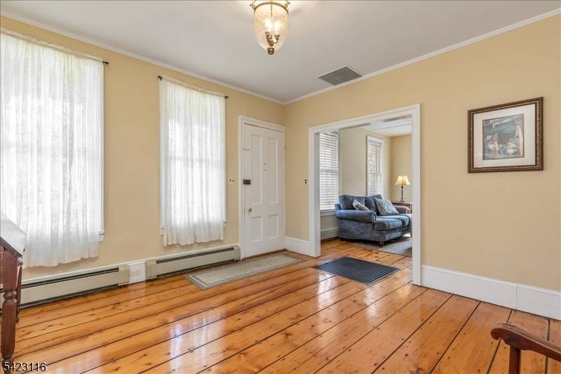 40 Franklin St, Franklin Twp., NJ 08873