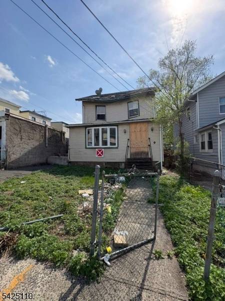 9 Herpers St, Irvington Twp., NJ 07111