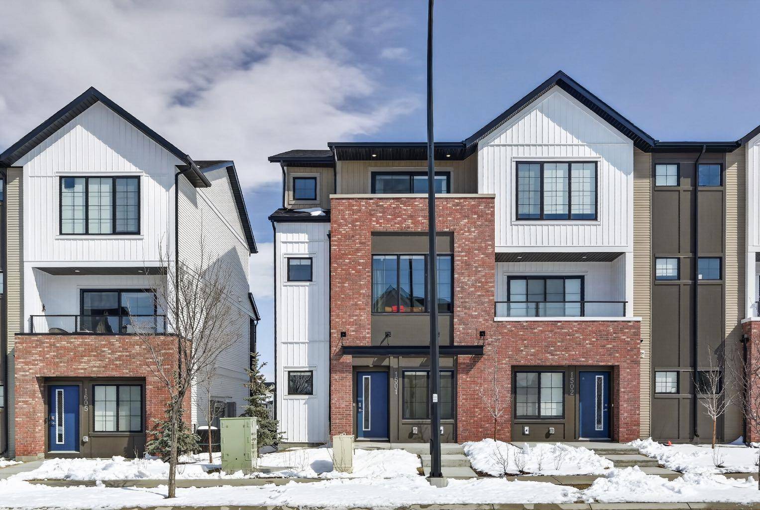 201 Cooperswood GN SW #1501, Airdrie, AB T4B5R2