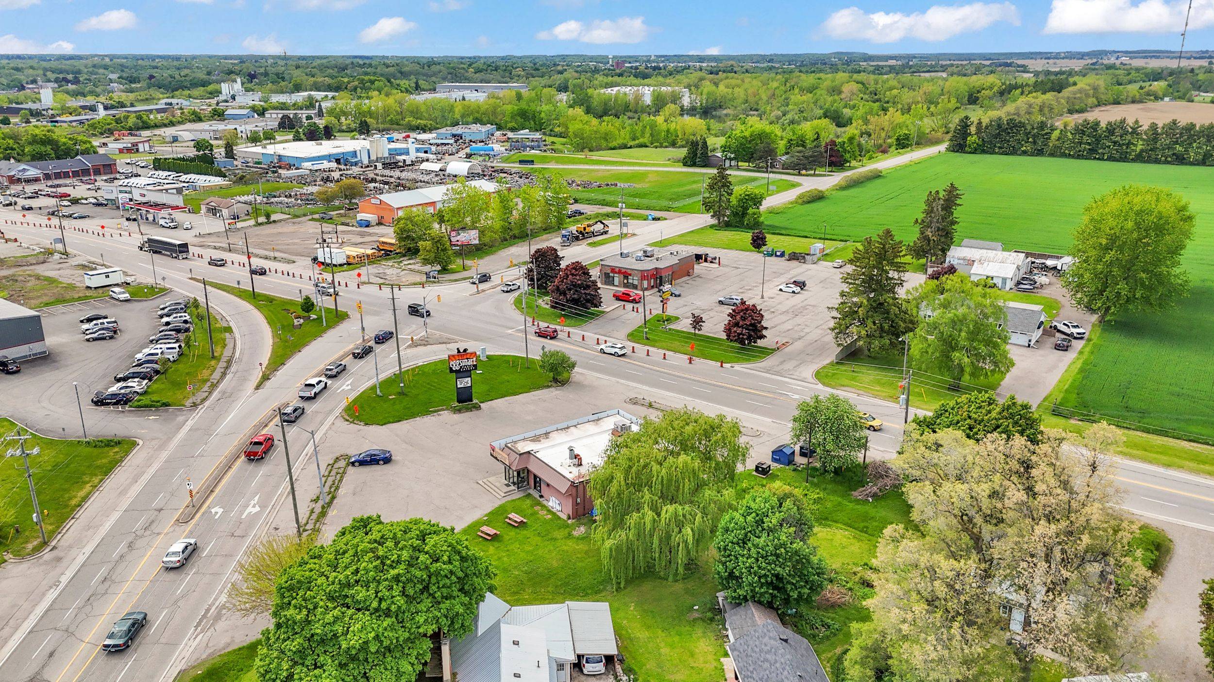 156 Dundas ST E, Brant, ON N3L 3H7