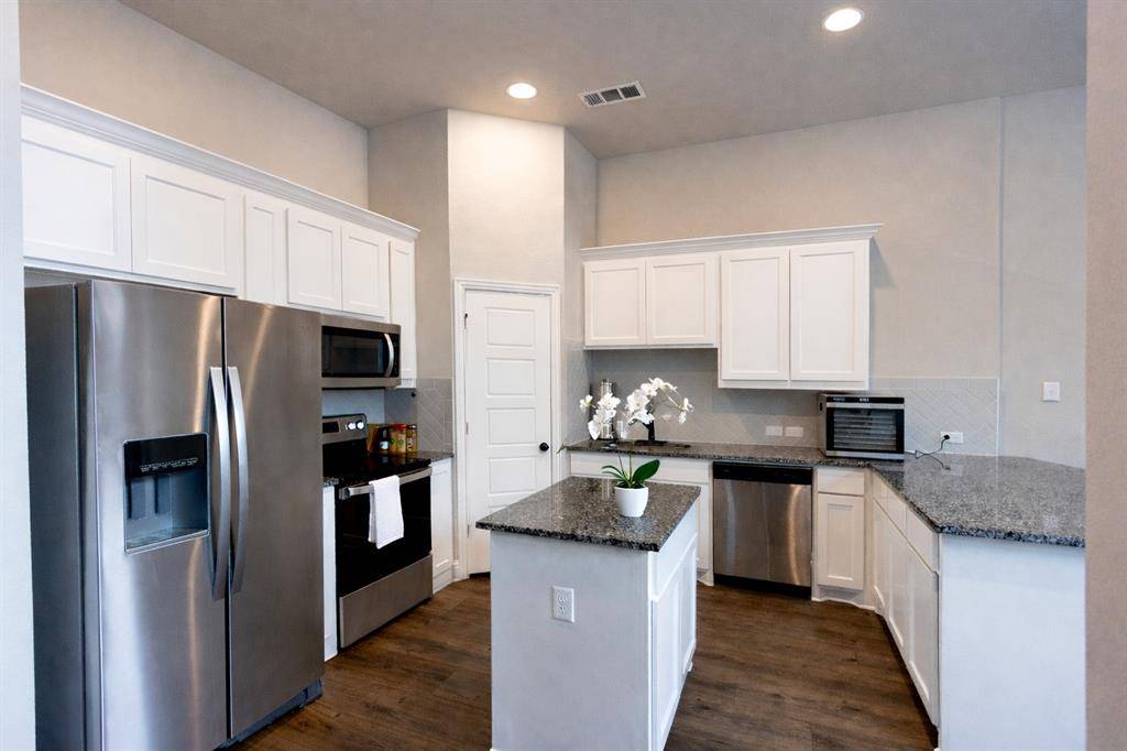 4110 Swinley Forest Drive, Arlington, TX 76017