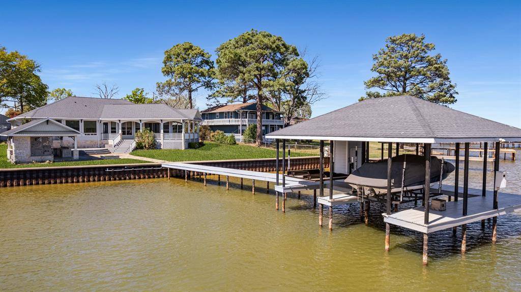 2123 Austins Circle, Tool, TX 75143