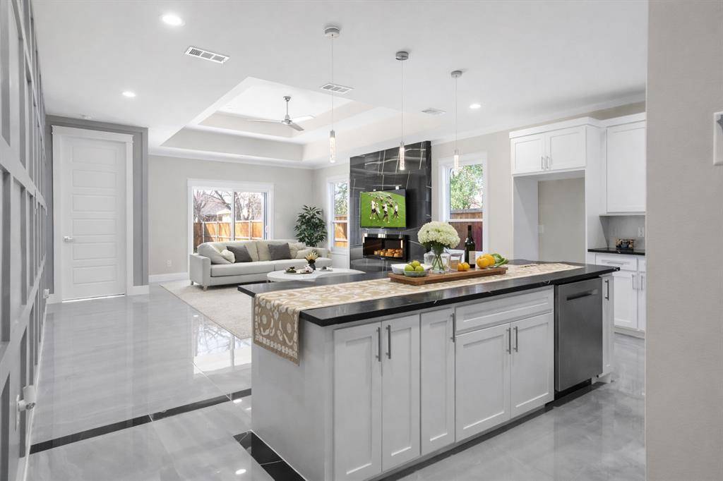 3105 Crossman Avenue, Dallas, TX 75212