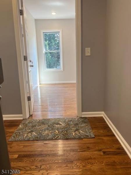 54 Beverly St, Newark City, NJ 07108