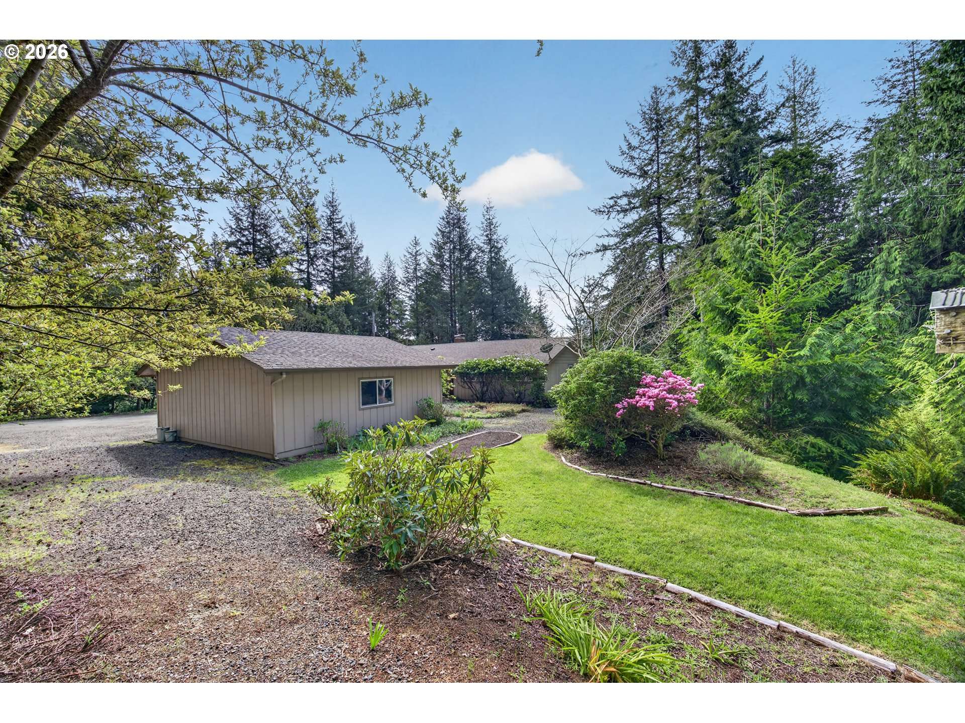 58492 GARDEN VALLEY RD, Coquille, OR 97423