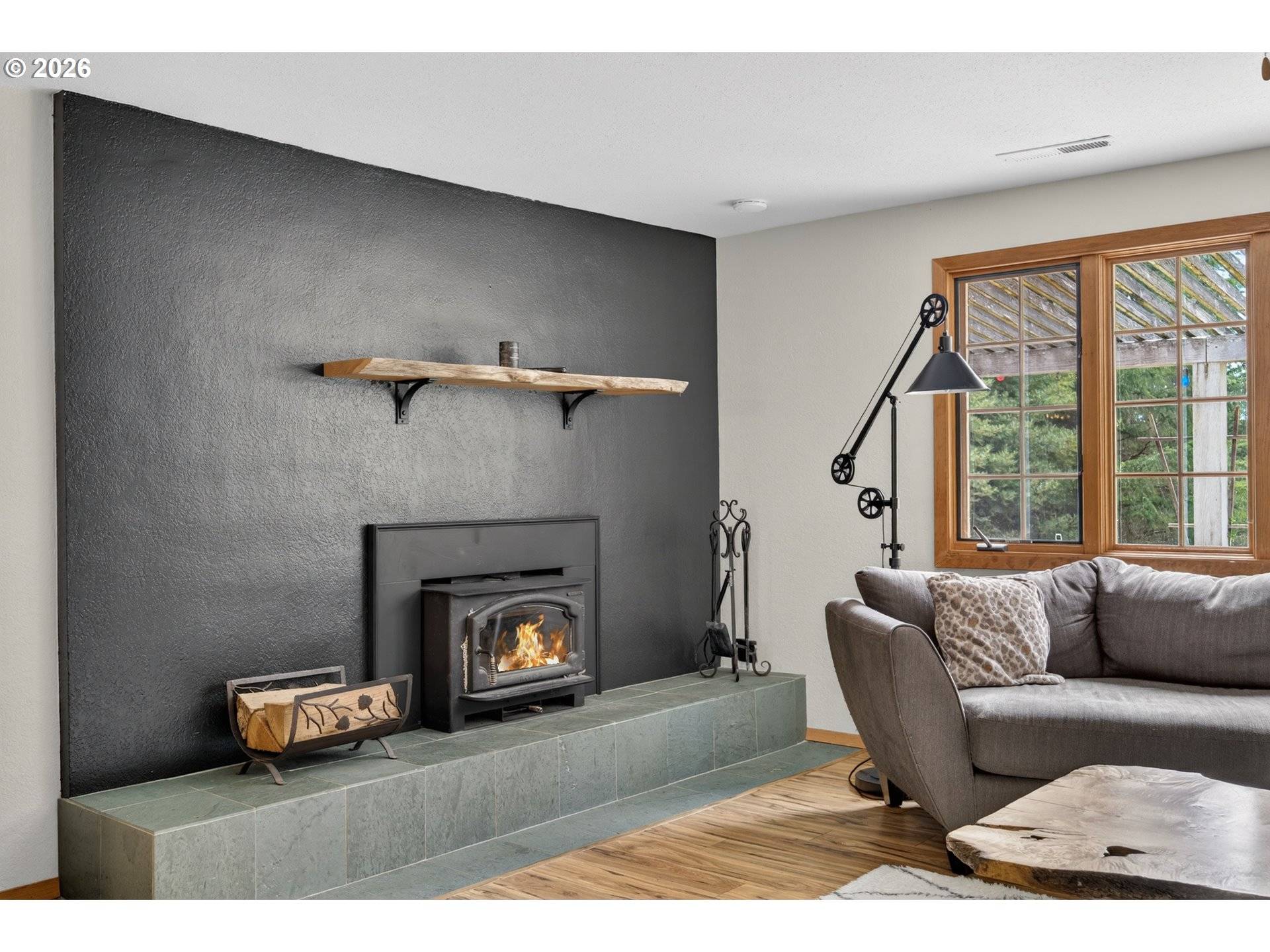 58492 GARDEN VALLEY RD, Coquille, OR 97423