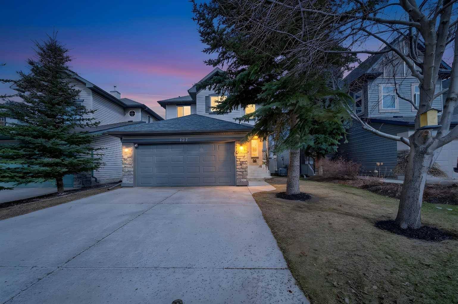 127 Chapalina CRES SE, Calgary, AB T2X 3R8