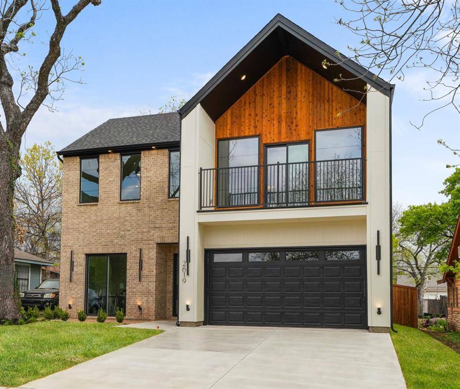 2619 Emmett Street, Dallas, TX 75211