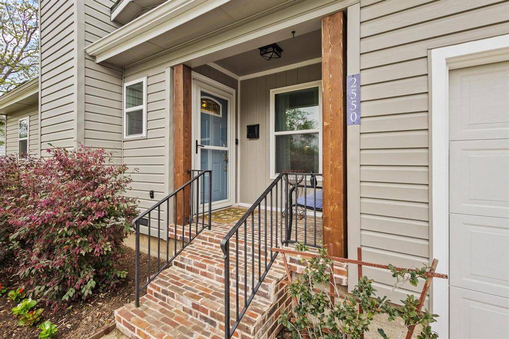 2550 Brandywine Drive, Farmers Branch, TX 75234