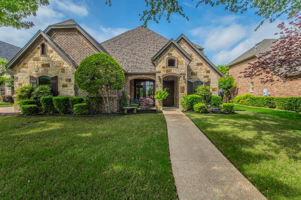 406 Waterlane Drive, Mansfield, TX 76063