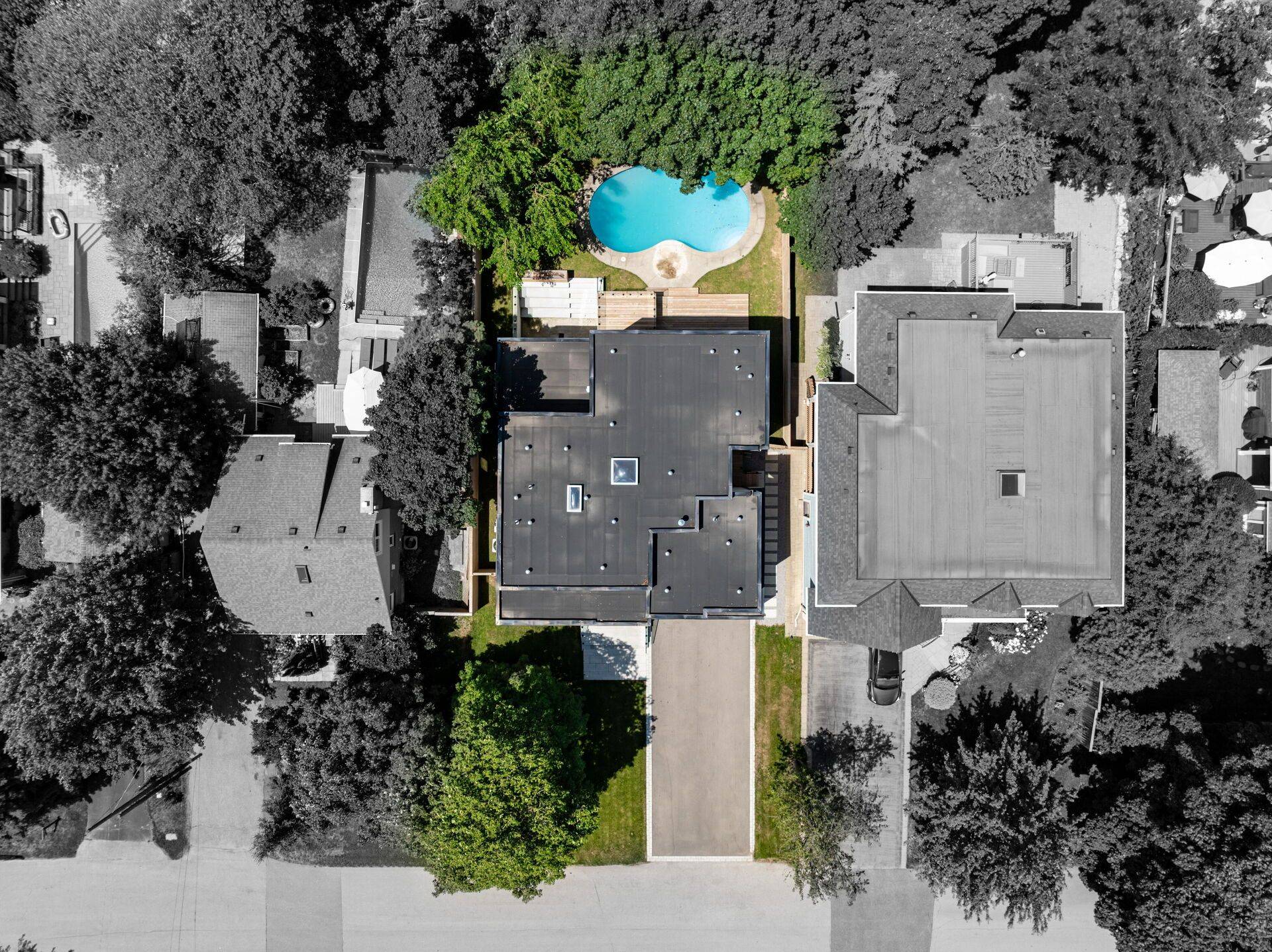 1405 Acton CRES, Oakville, ON L6J 2S6