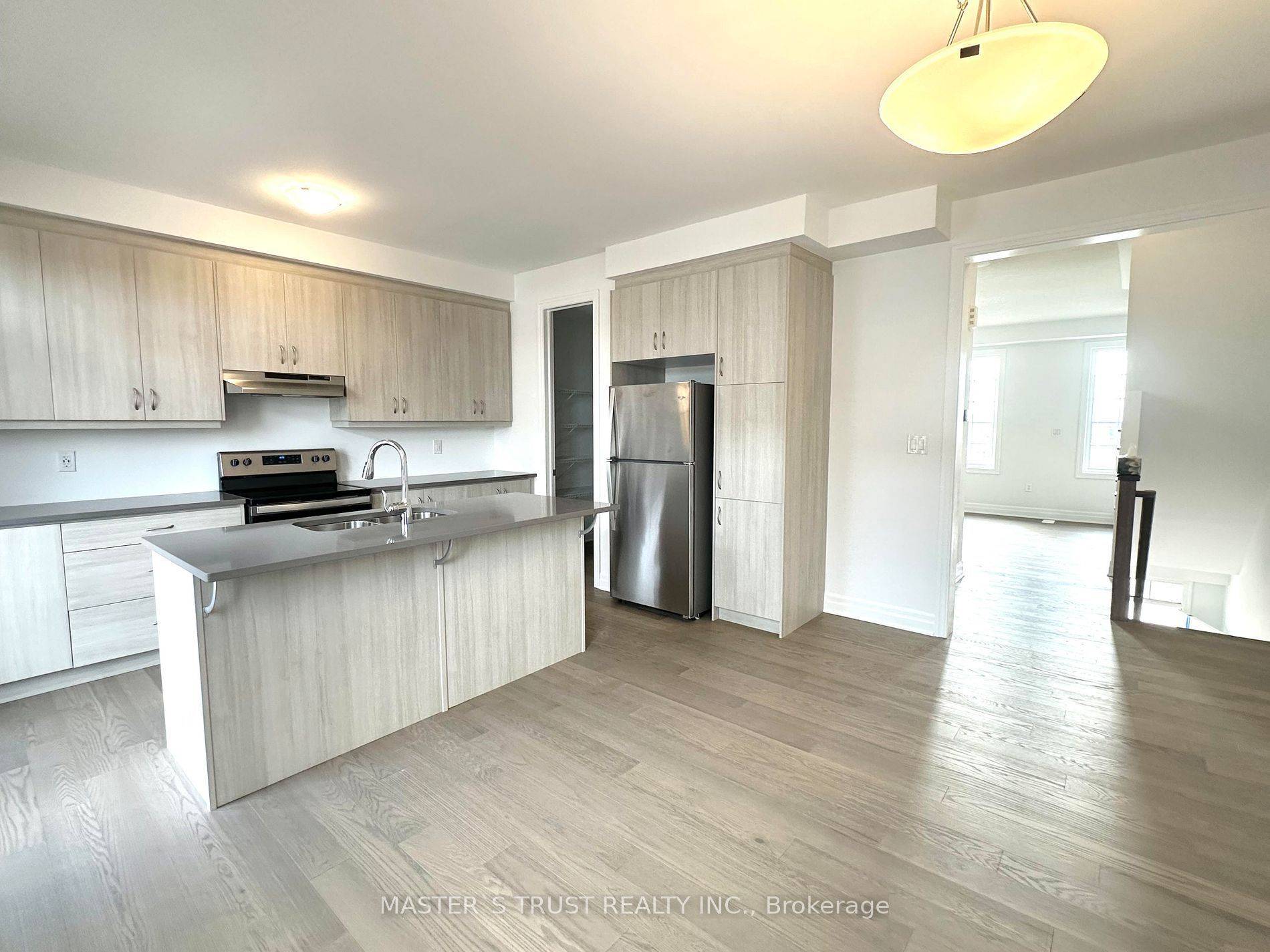 1415 William Halton Pkwy, Oakville, ON L6M 5N8