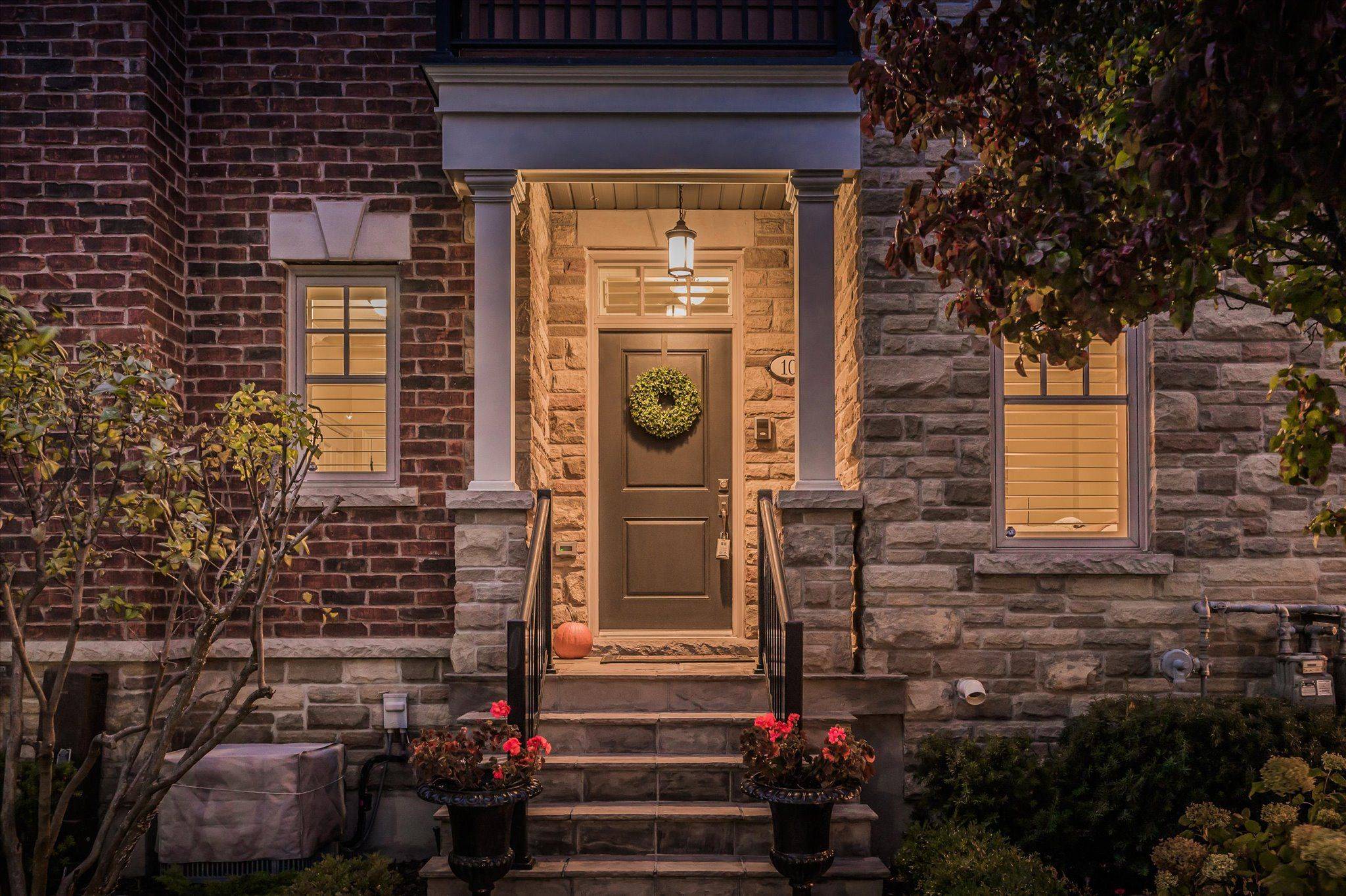 2061 Maria ST #10, Burlington, ON L7R 0B5