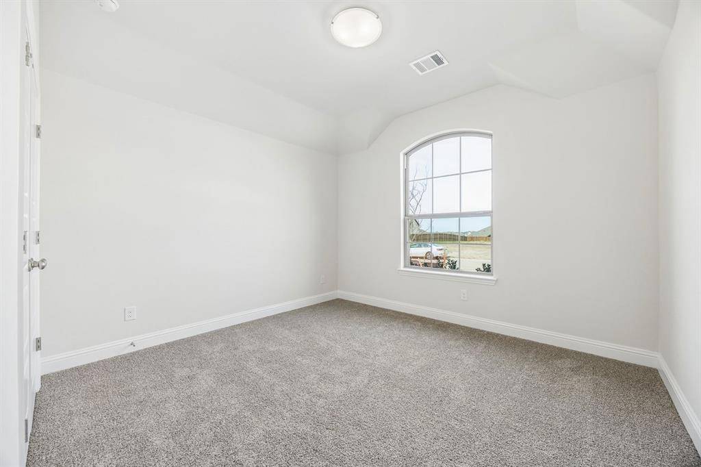 7724 Dibble Avenue, Joshua, TX 76058