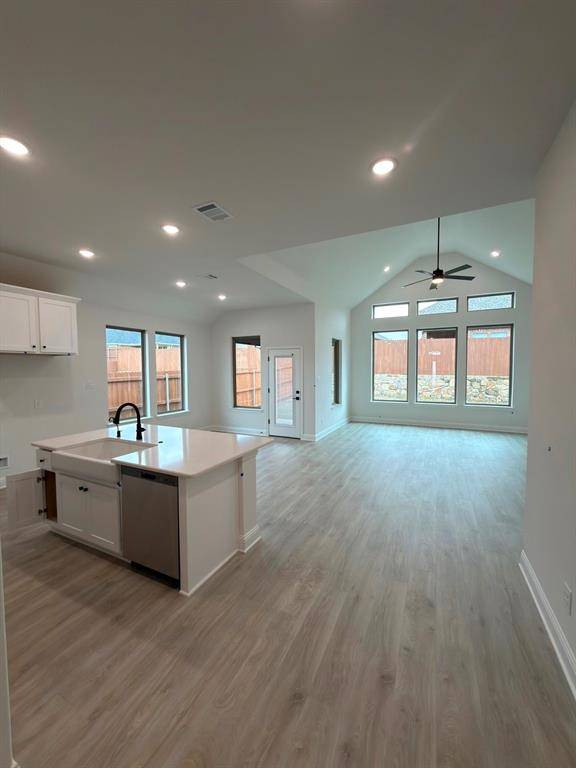 3830 Belleview Place, Crandall, TX 75114