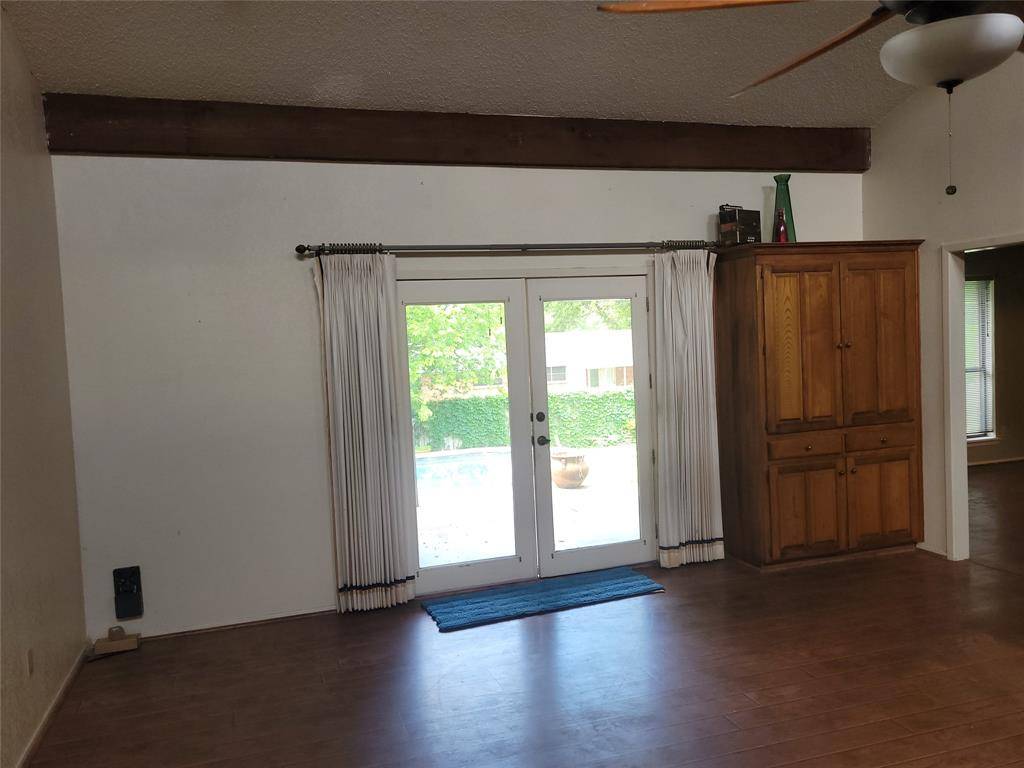 930 N Lydia Street, Stephenville, TX 76401