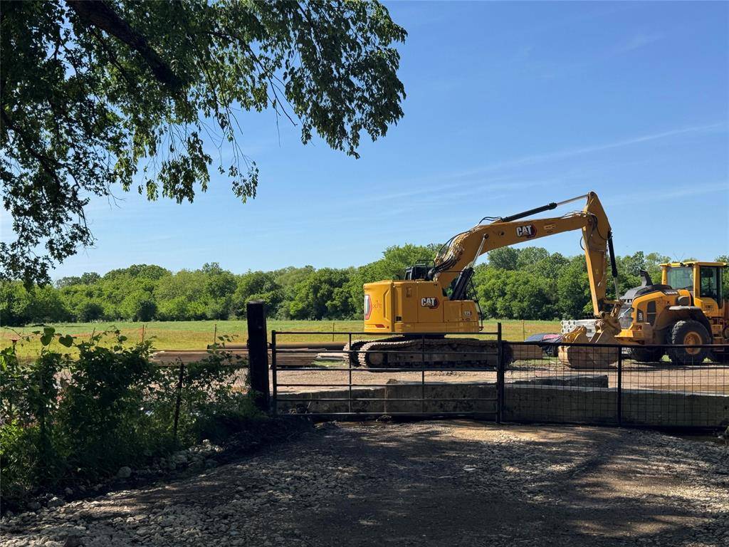 2355 Fatima Avenue, Dallas, TX 75241