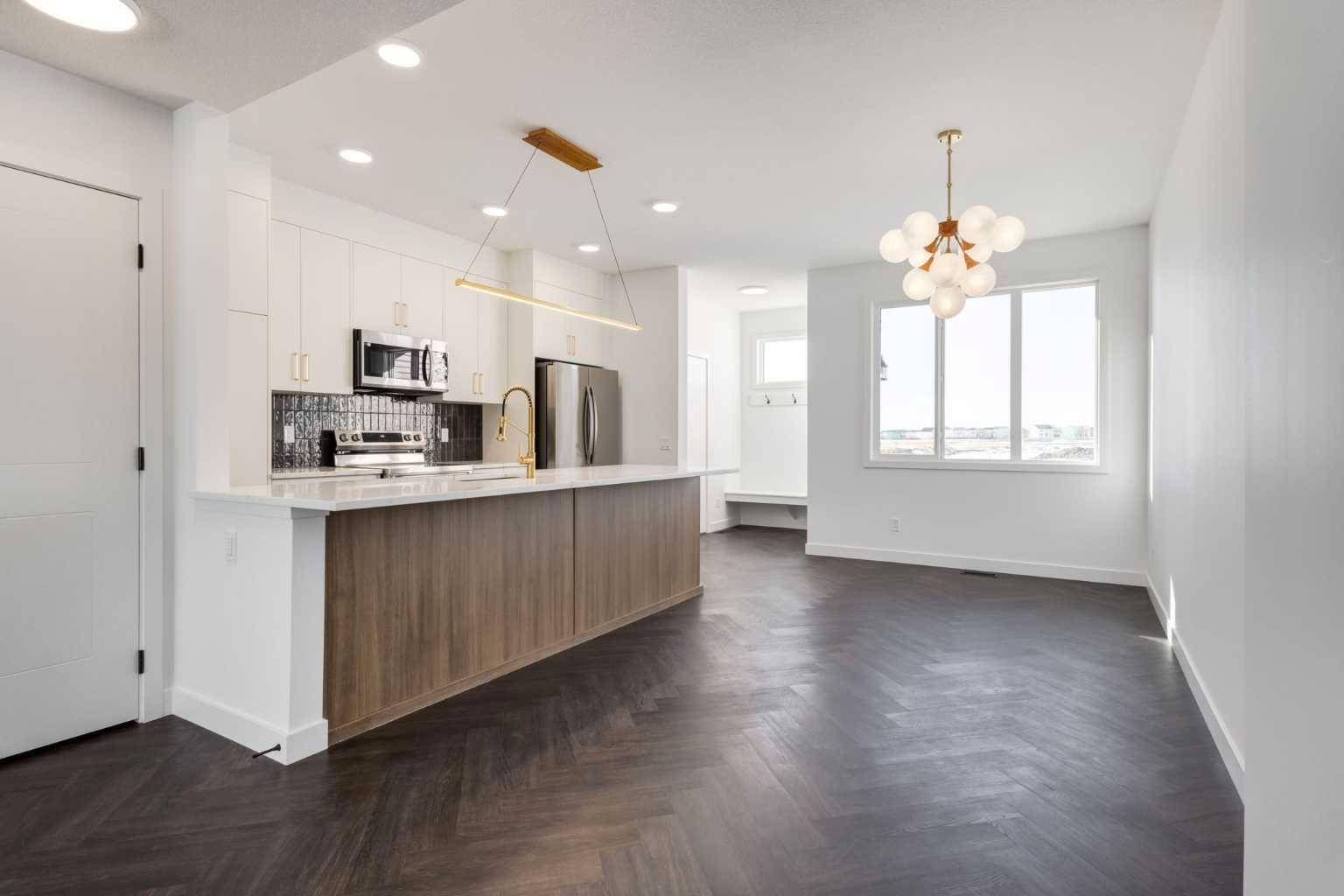 281 Cobblestone Gate, Airdrie, AB T4B 5W3