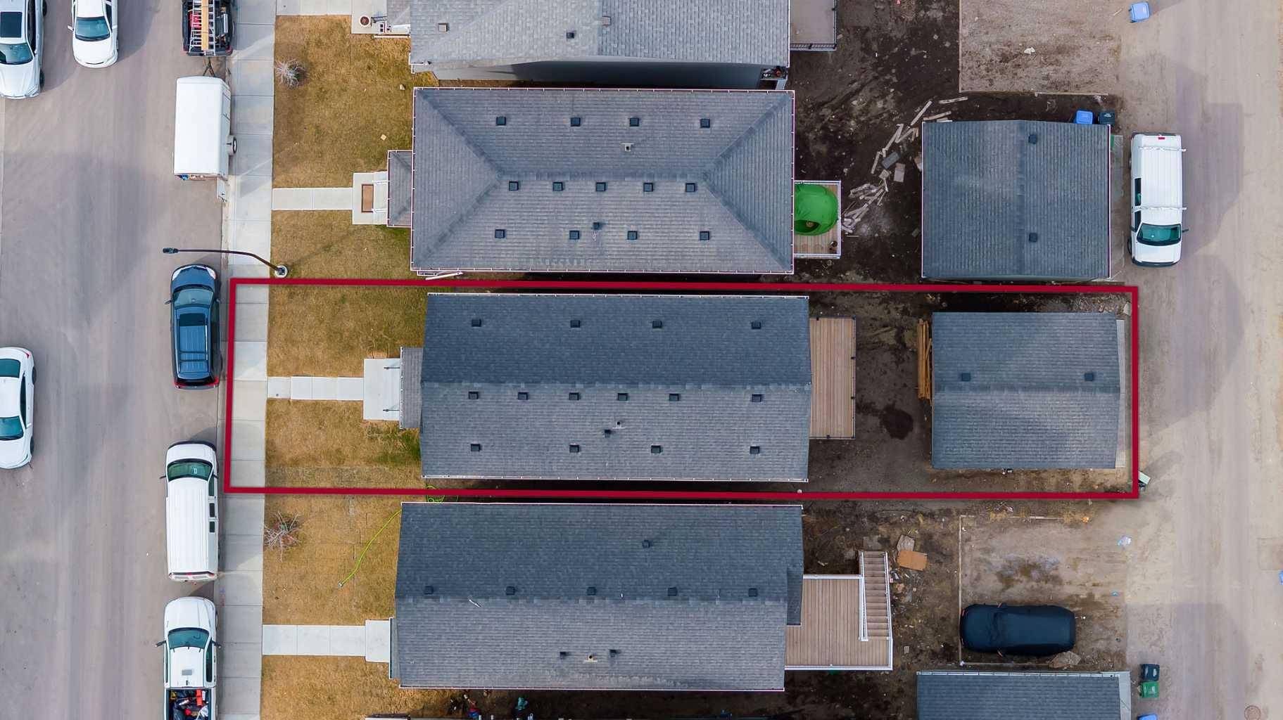 30 Edith MNR NW, Calgary, AB T3R1Y7