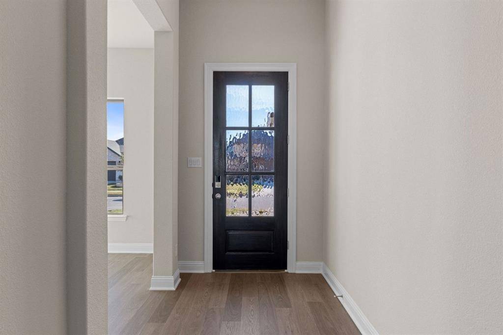 4532 Brentfield Drive, Fort Worth, TX 76036