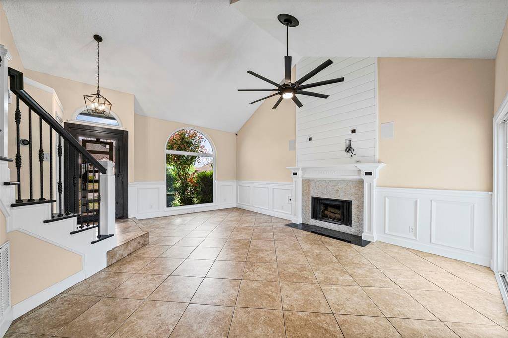 4355 Metronome Drive, Grand Prairie, TX 75052