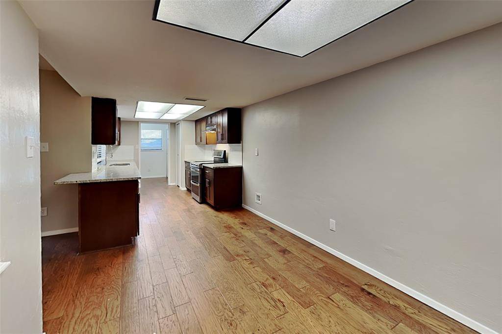 3460 Livingston Lane, Carrollton, TX 75007