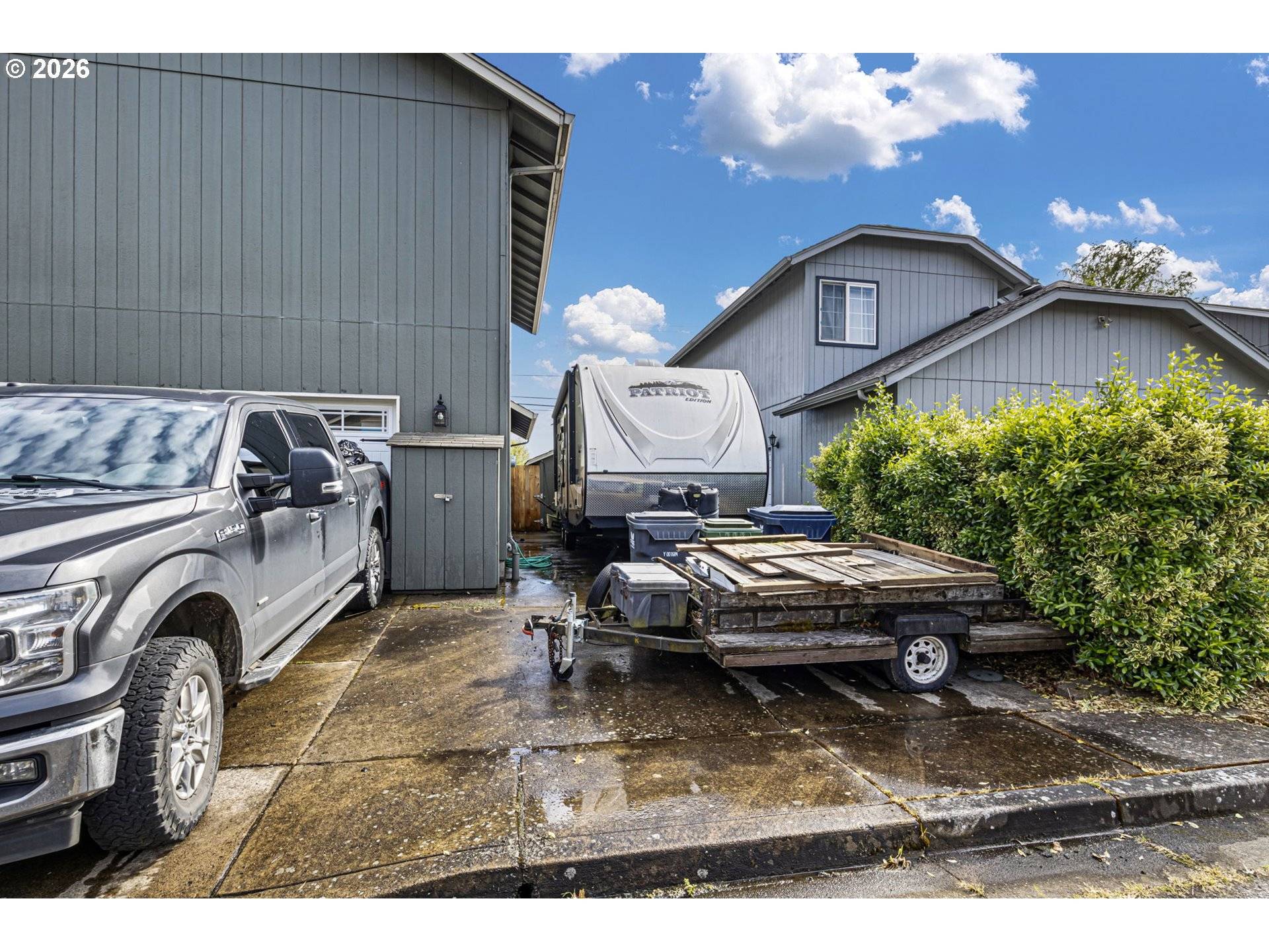 2029 PLENTYWOOD LN, Eugene, OR 97404