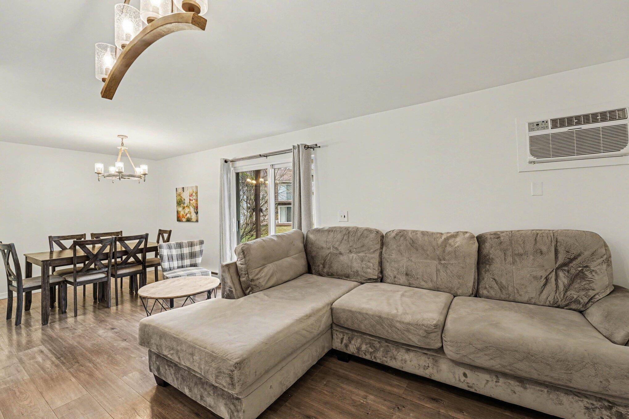 7602 Woodview ST #1, Westland, MI 48185