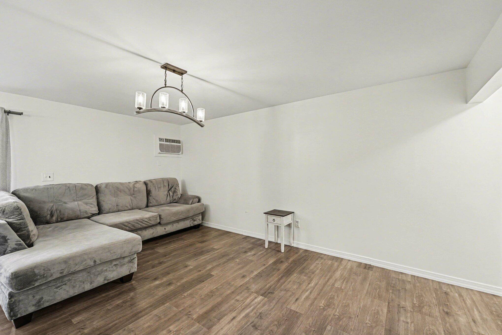 7602 Woodview ST #1, Westland, MI 48185