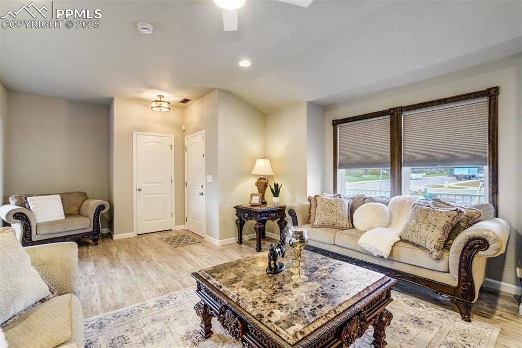 6071 Old Glory DR, Colorado Springs, CO 80925