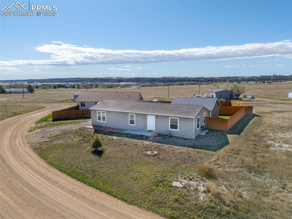 4822 W Isabella DR, Colorado City, CO 81019