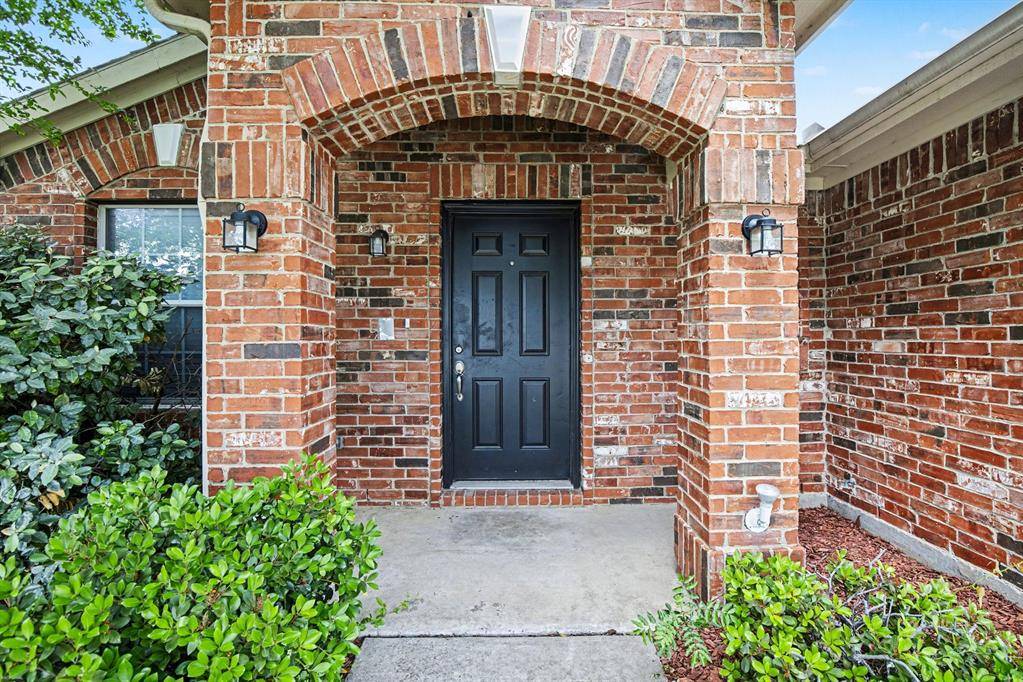 2624 Buffalo Run, Burleson, TX 76028