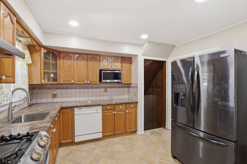 584 Lehigh Ave, Union Twp., NJ 07083