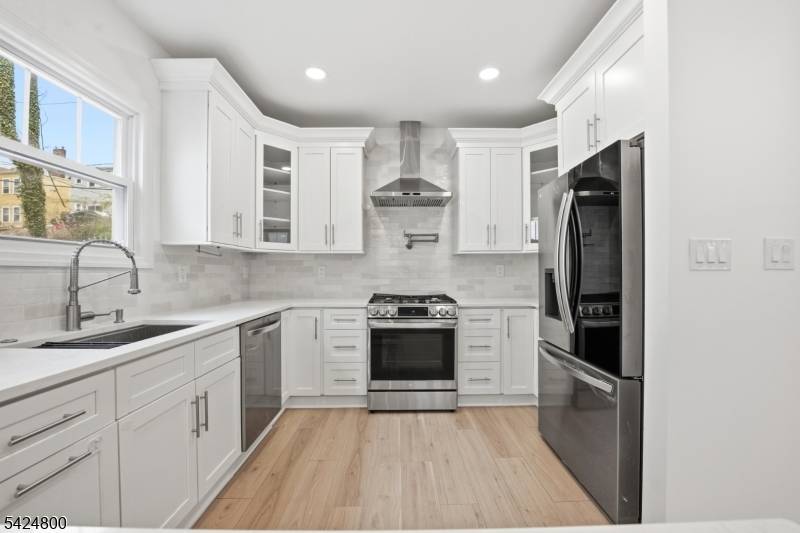 40 Edgewood Rd, Glen Ridge Boro Twp., NJ 07028