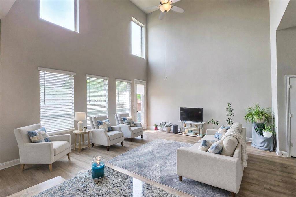 4108 Swinley Forest Drive, Arlington, TX 76017