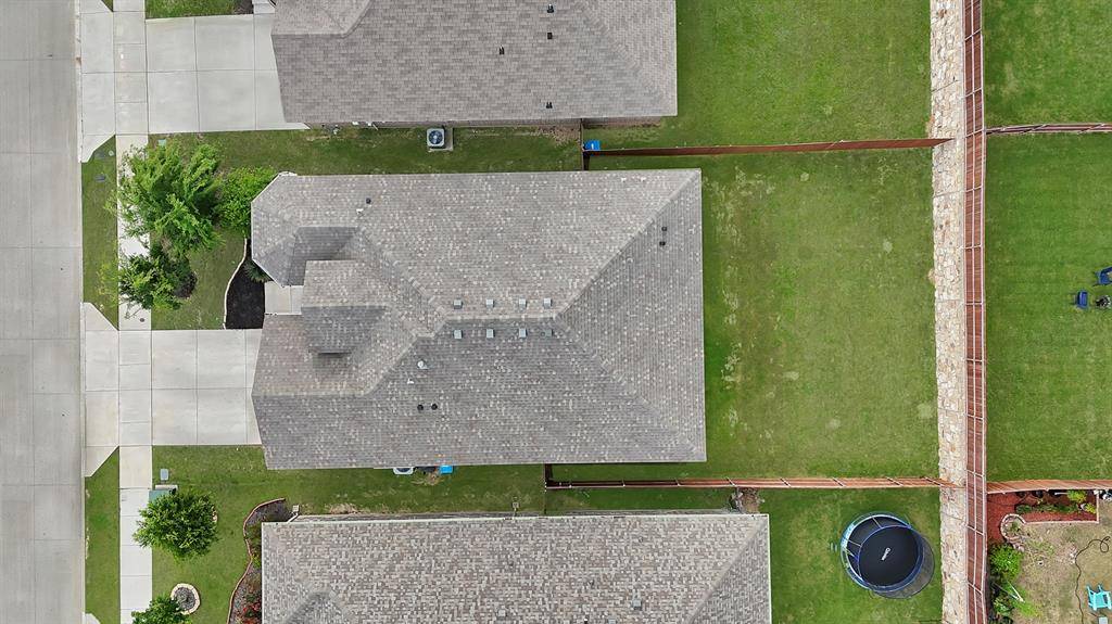 312 Frenchpark Drive, Fort Worth, TX 76052