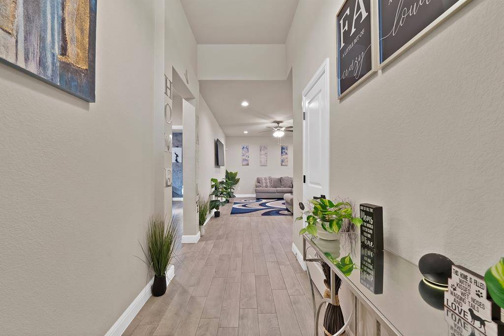 312 Frenchpark Drive, Fort Worth, TX 76052