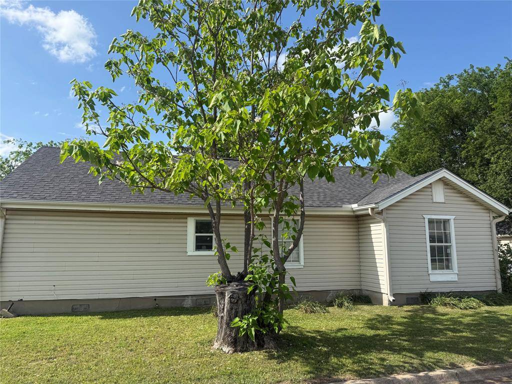 301 Cedar Street, Waco, TX 76705