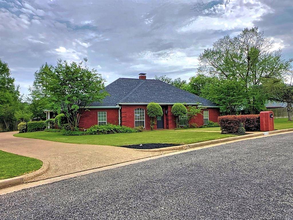 912 Van Winkle Circle, Athens, TX 75751