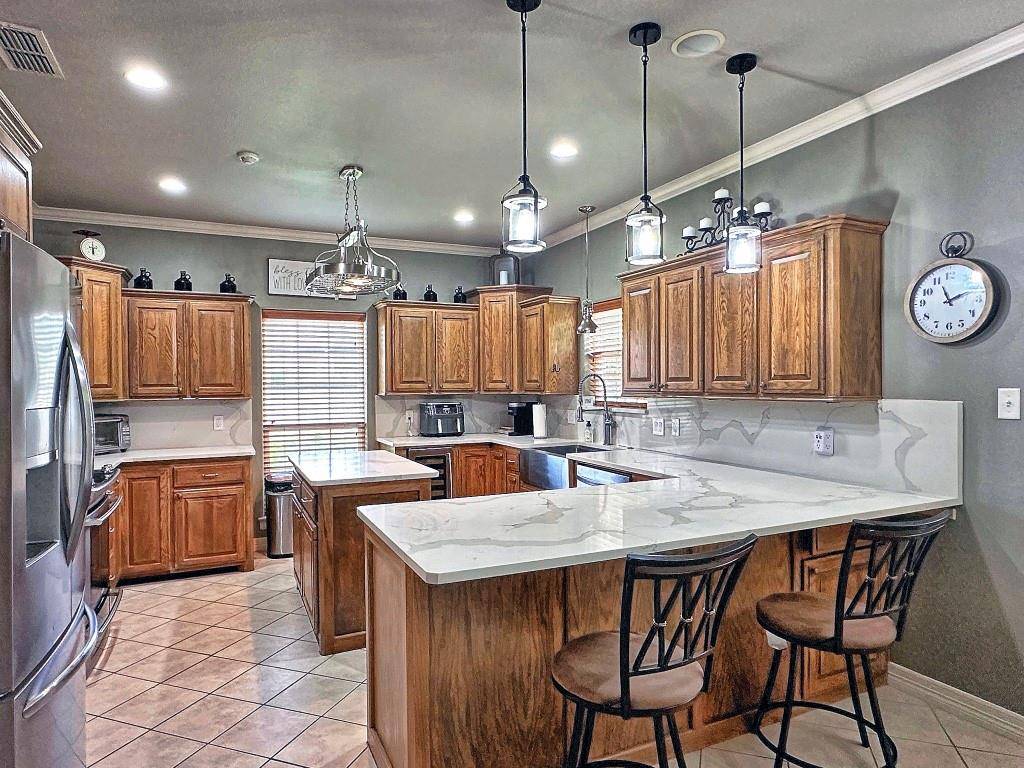 912 Van Winkle Circle, Athens, TX 75751