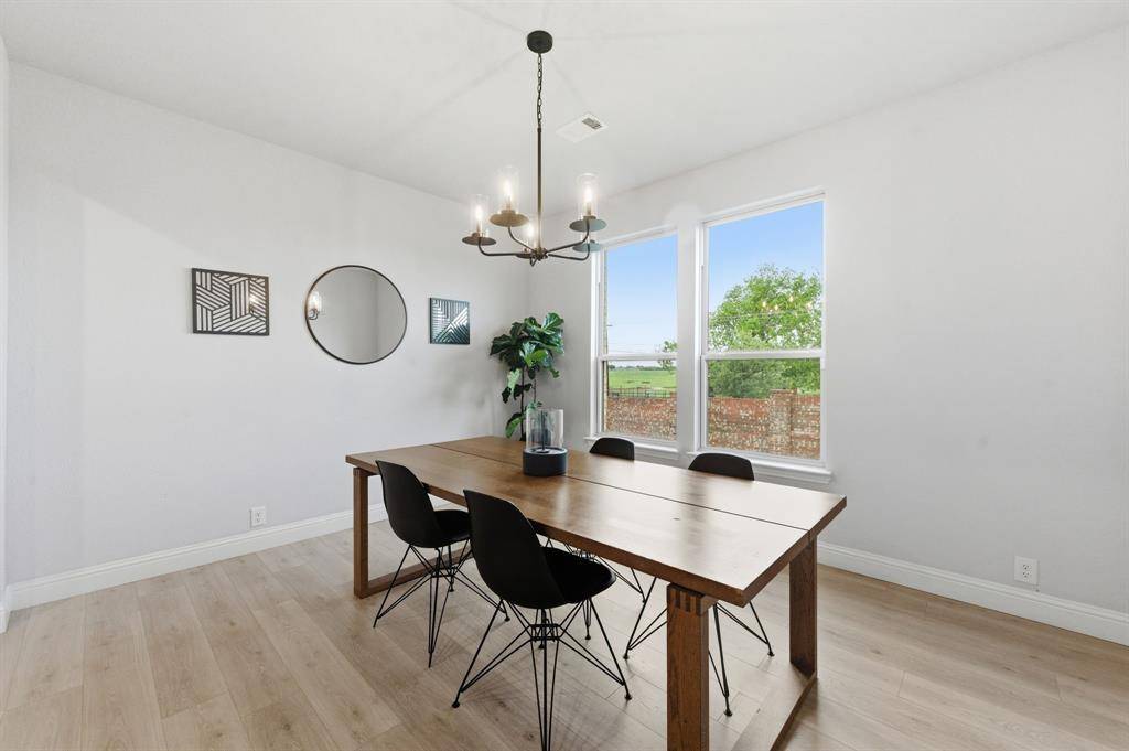 1244 Joseph Earl Drive, Desoto, TX 75115