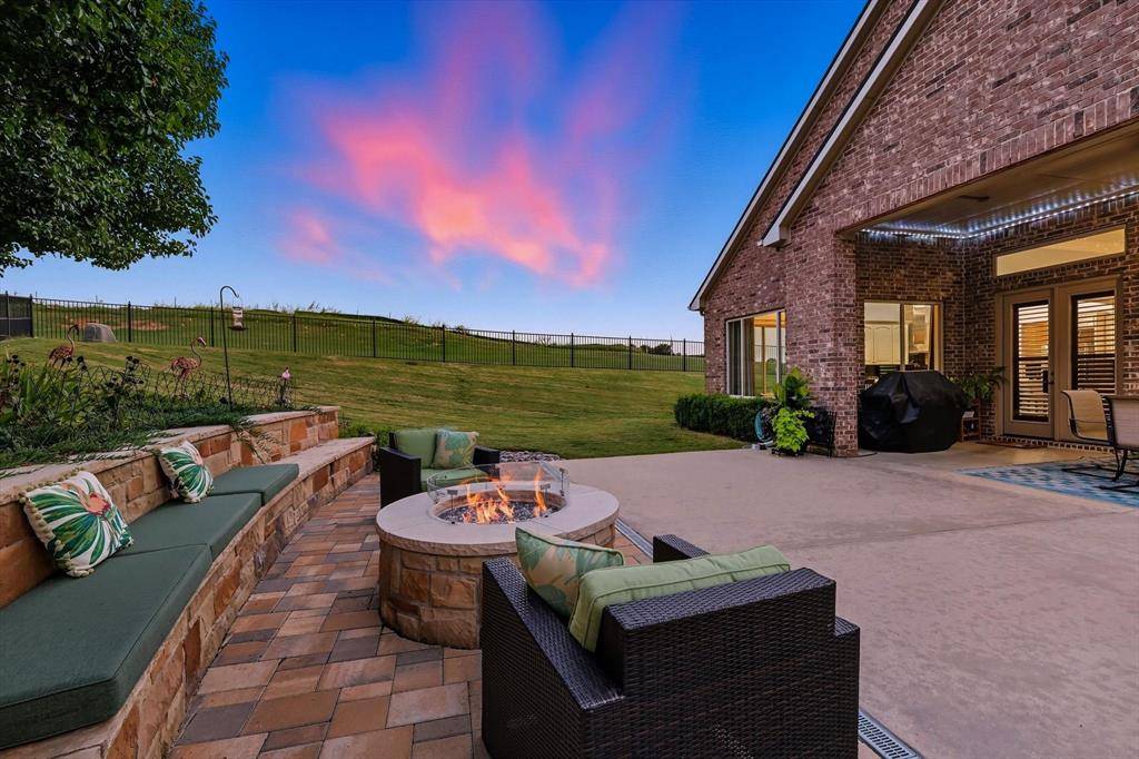 9009 Landmark Lane, Denton, TX 76207