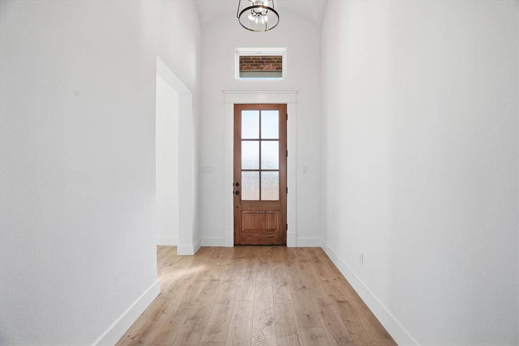 450 Red Bird Drive, Springtown, TX 76082