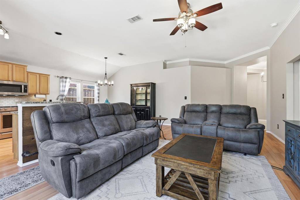 1413 Loma Linda Terrace, Corinth, TX 76210