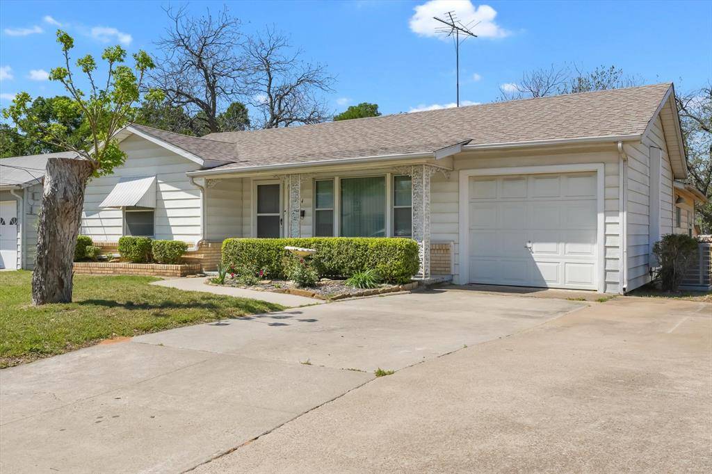 204 Westfork Drive, Fort Worth, TX 76114